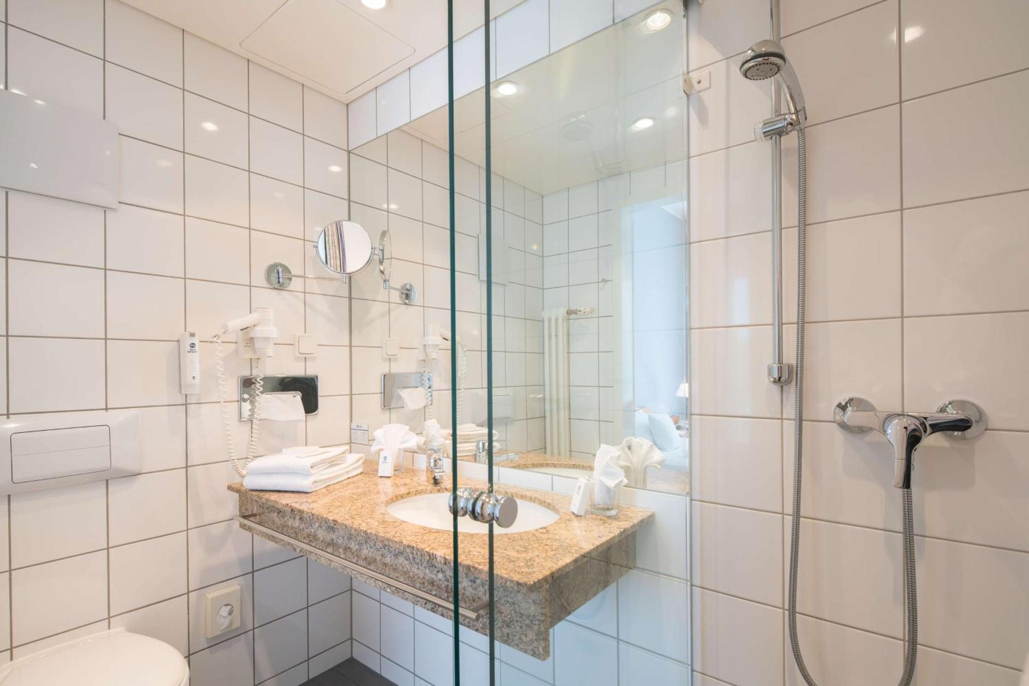 Best Western Hotel Am Strassberger Tor Πλάουεν Εξωτερικό φωτογραφία