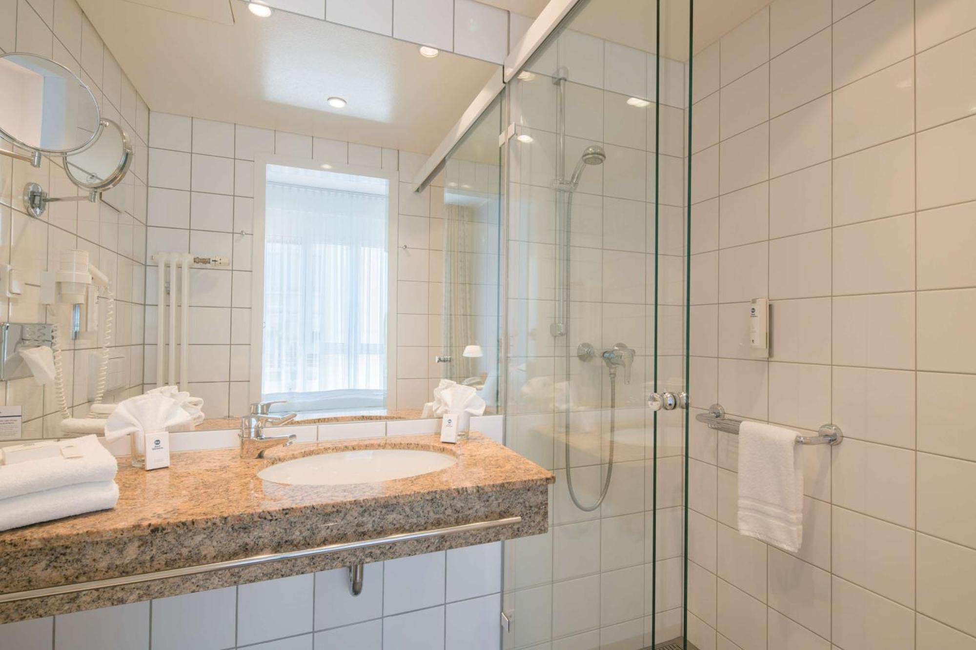 Best Western Hotel Am Strassberger Tor Πλάουεν Εξωτερικό φωτογραφία